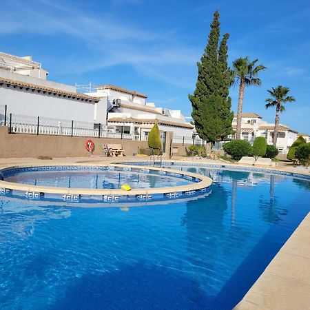 Nice Top Floor Bungalow Punta Prima Orihuela Buitenkant foto